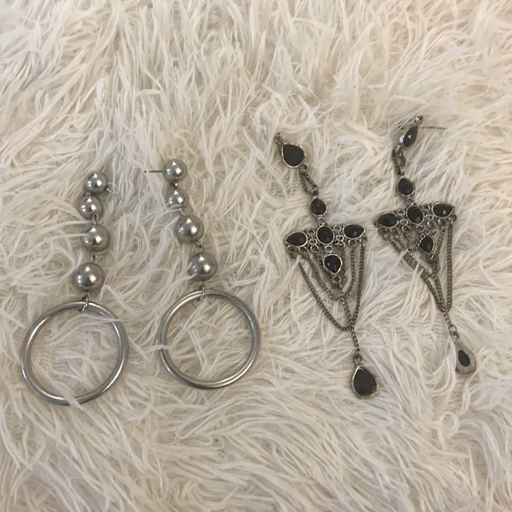 2 pair bundle of dangly earrings